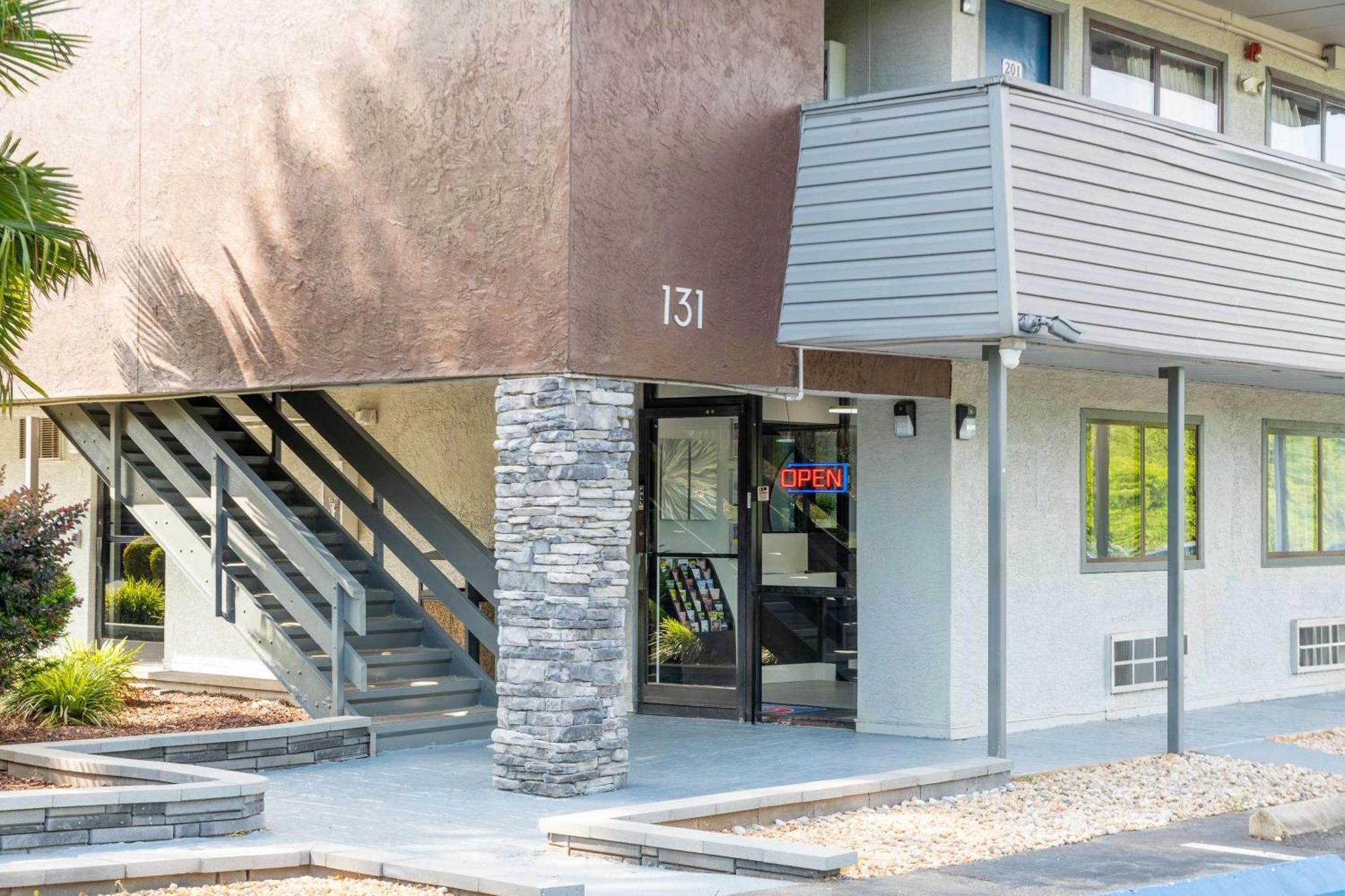 Motel 6-Charlotte, Nc - Coliseum エクステリア 写真